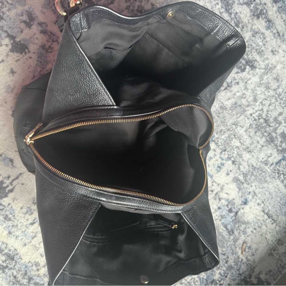 Coach Black Leather Shoulder Bag - Picture 6 of 9